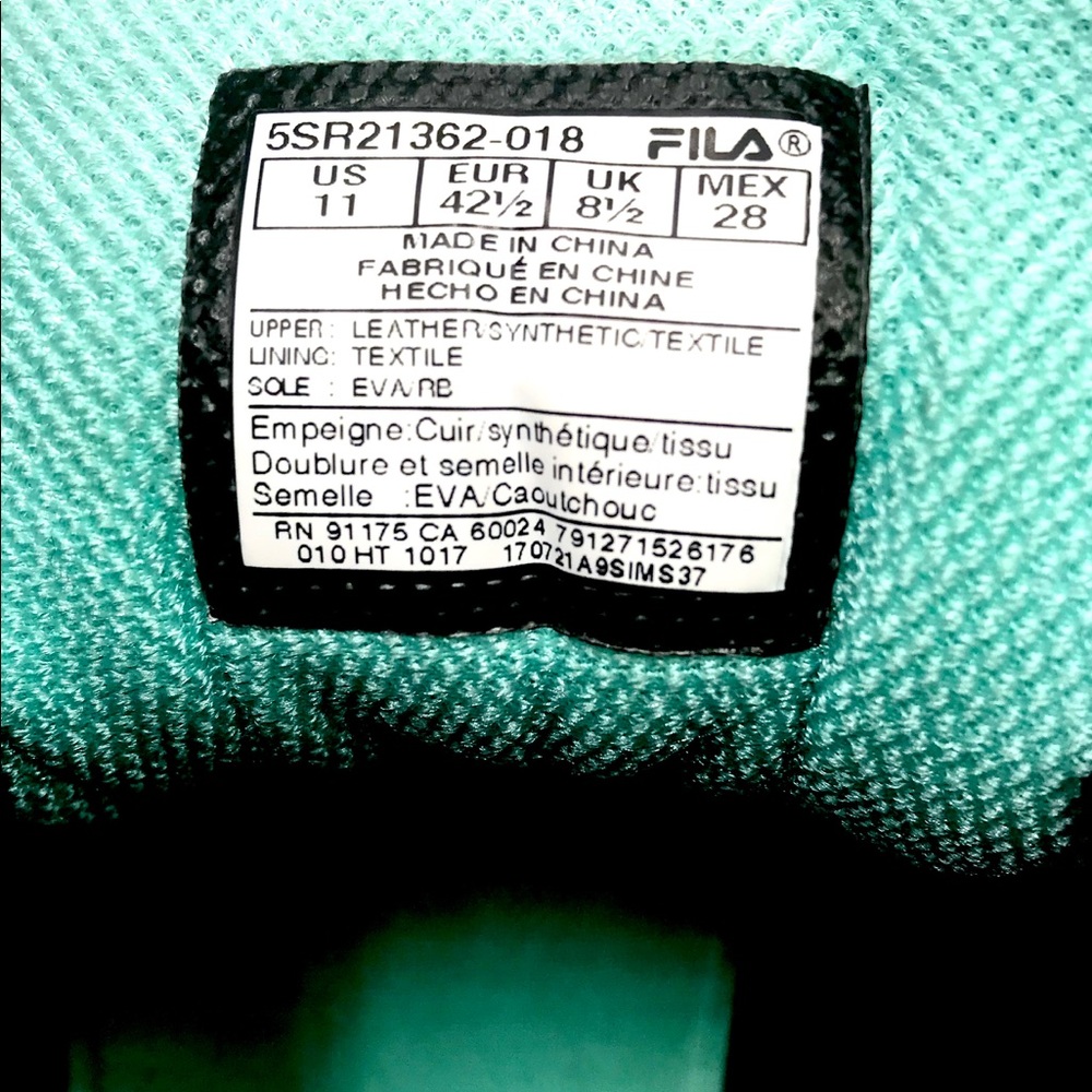 FILA Black & Gray Cool Max Running Shoes - Picture 7 of 7